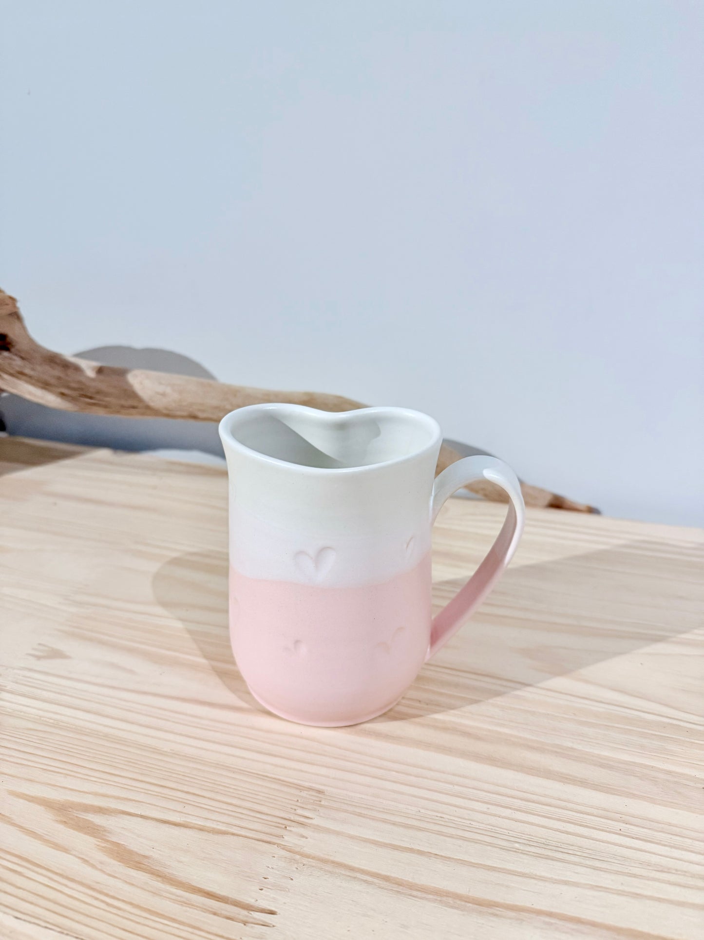 Heart Mug Pink (Right-handed)