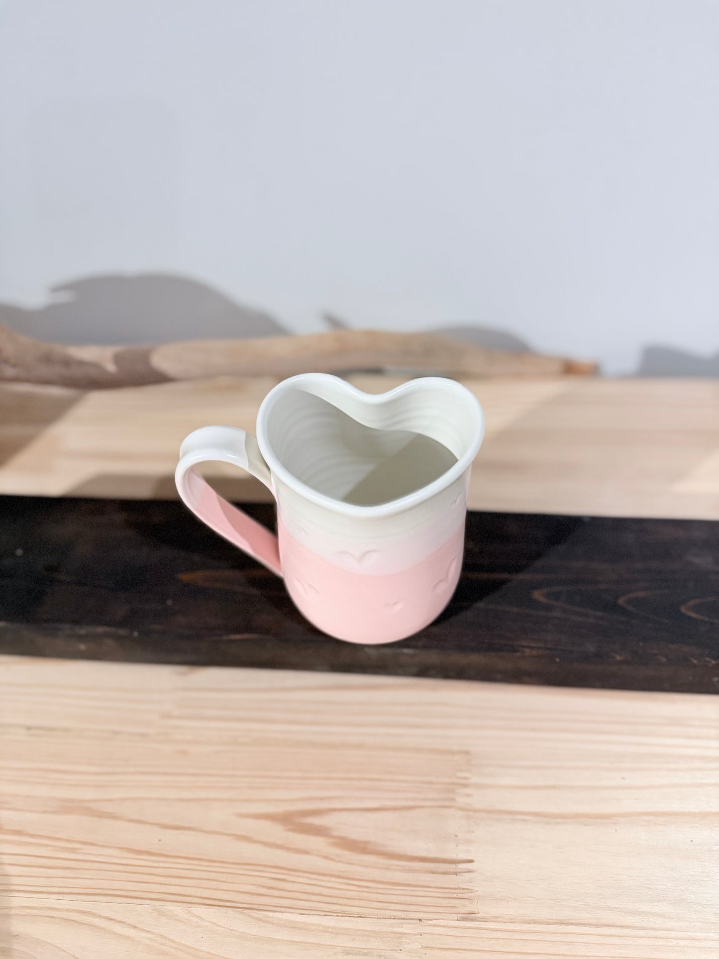 Heart Mug Pink (Left-handed)