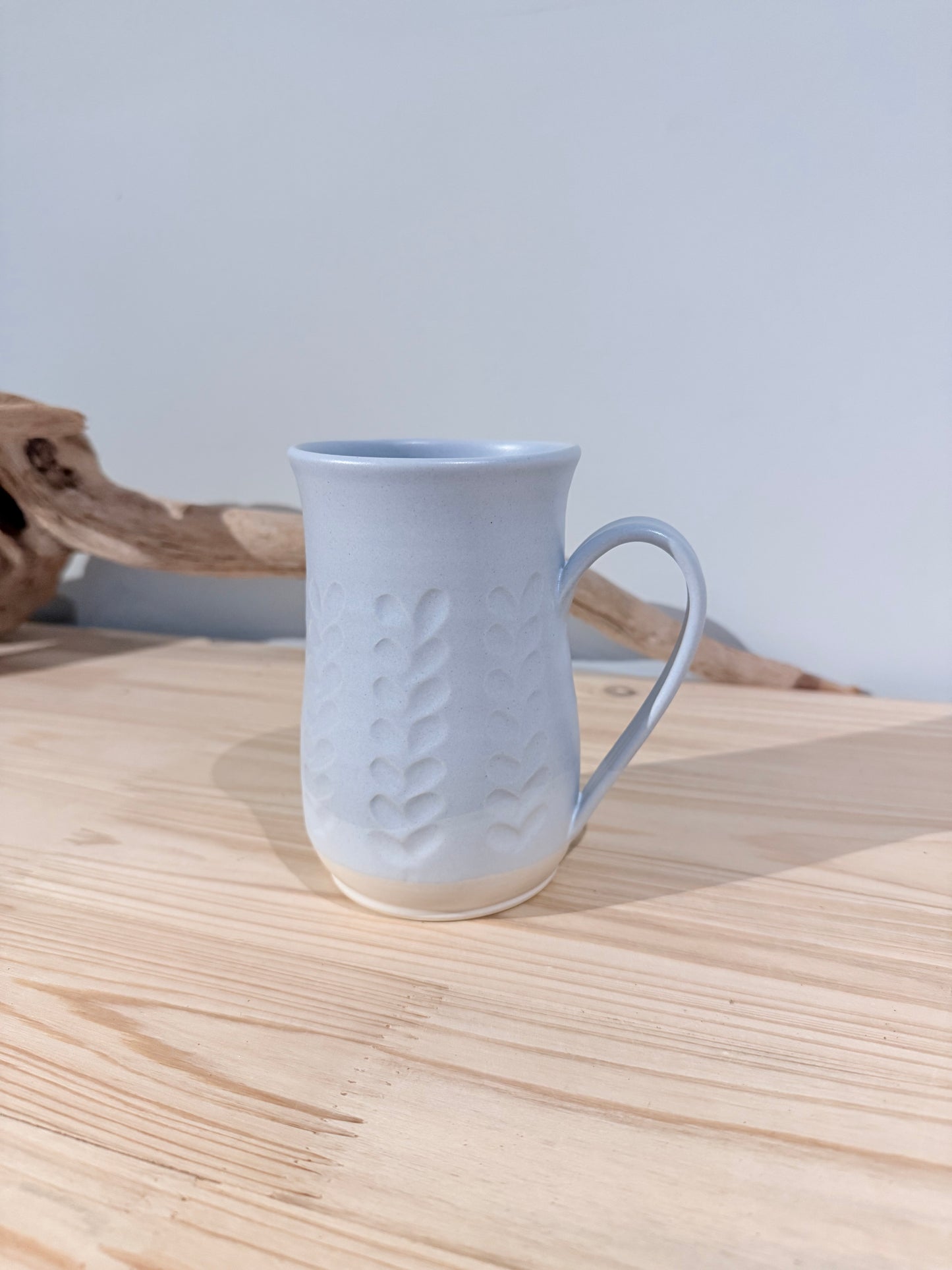 Carved Mug/ Light blue/ Herringbone